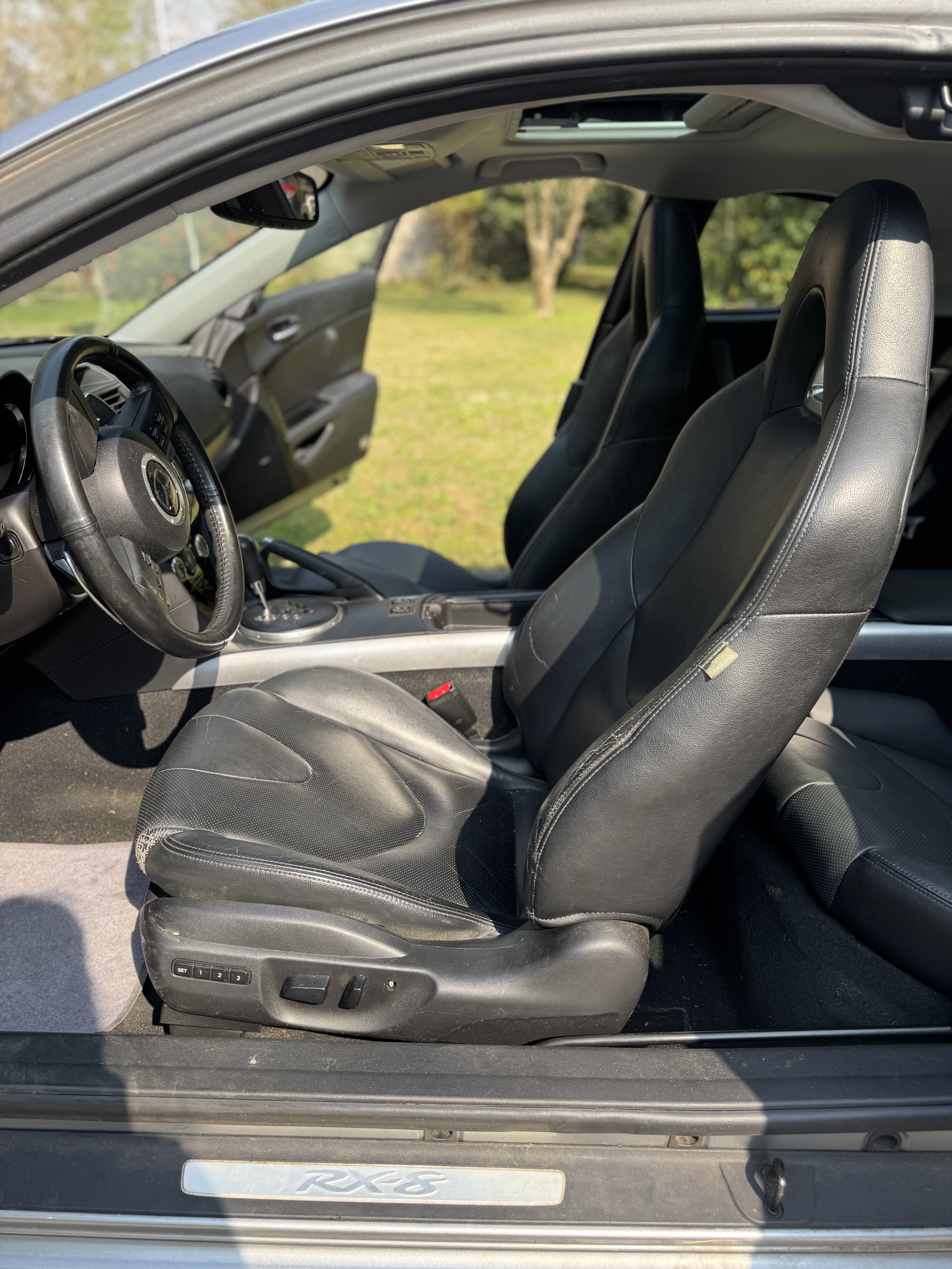 Used 2011 MAZDA RX-8 Grand Touring RWD image 2