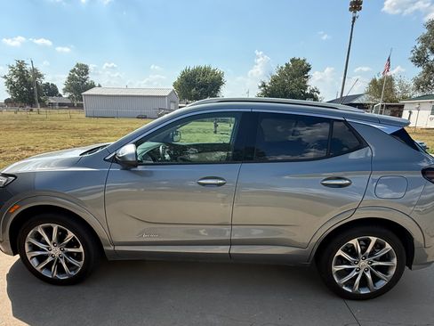 Used 2025 Buick Encore GX Avenir w/ Avenir Technology Package AWD/4WD image 5