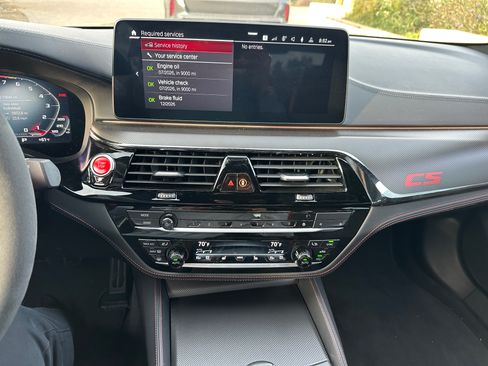 Used 2022 BMW M5 CS image 9