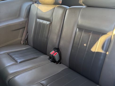 Used 2005 Dodge Durango Limited image 15