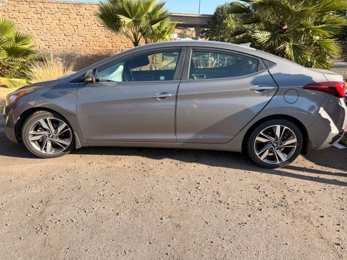 Used 2014 Hyundai Elantra Limited FWD image 6