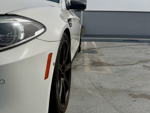 Used 2014 BMW M5 image 14