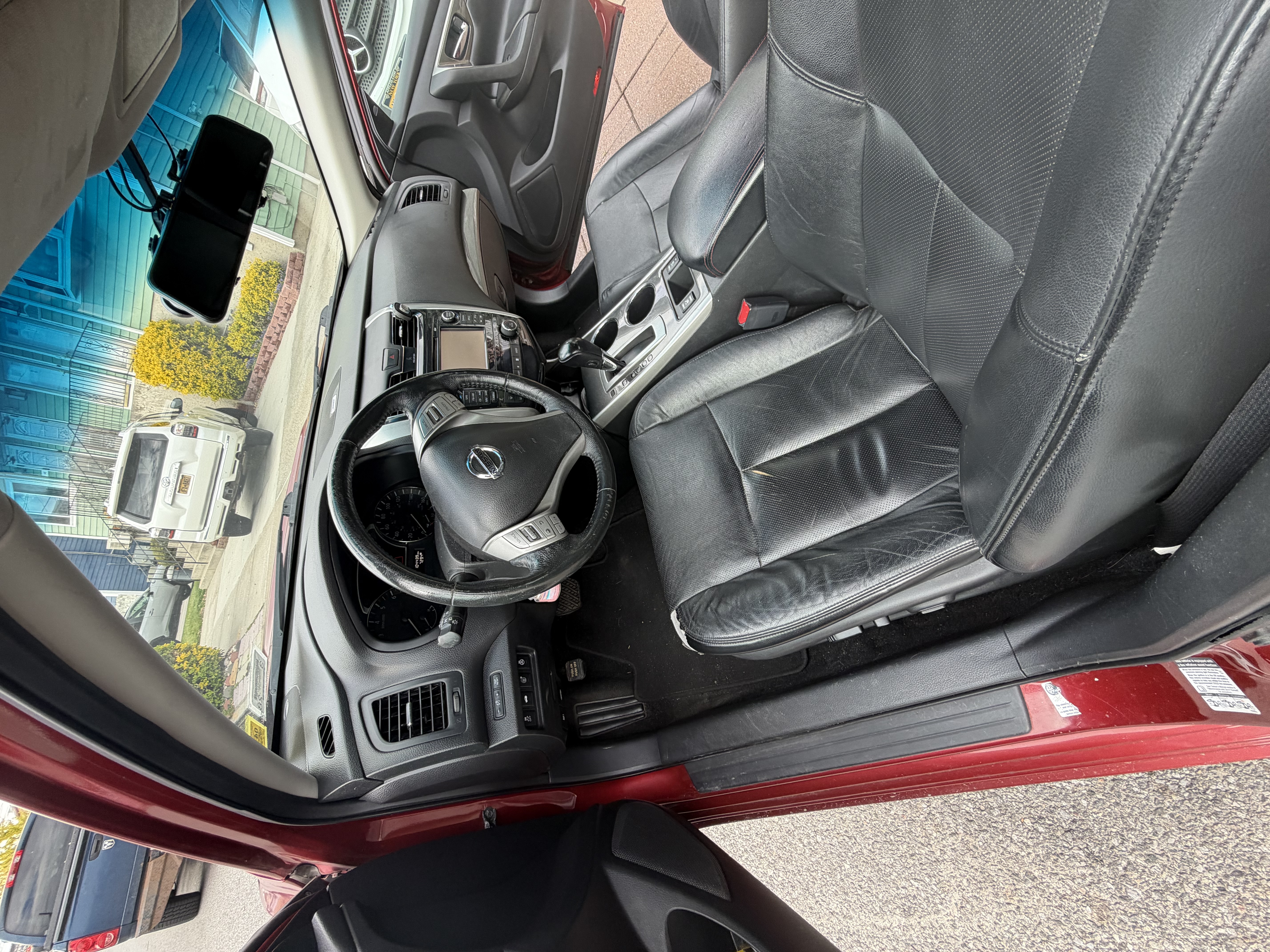 Used 2015 Nissan Altima 2.5 SL w/ Technology Package FWD image 10