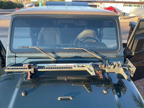 Used 2002 Jeep Wrangler Sport image 18