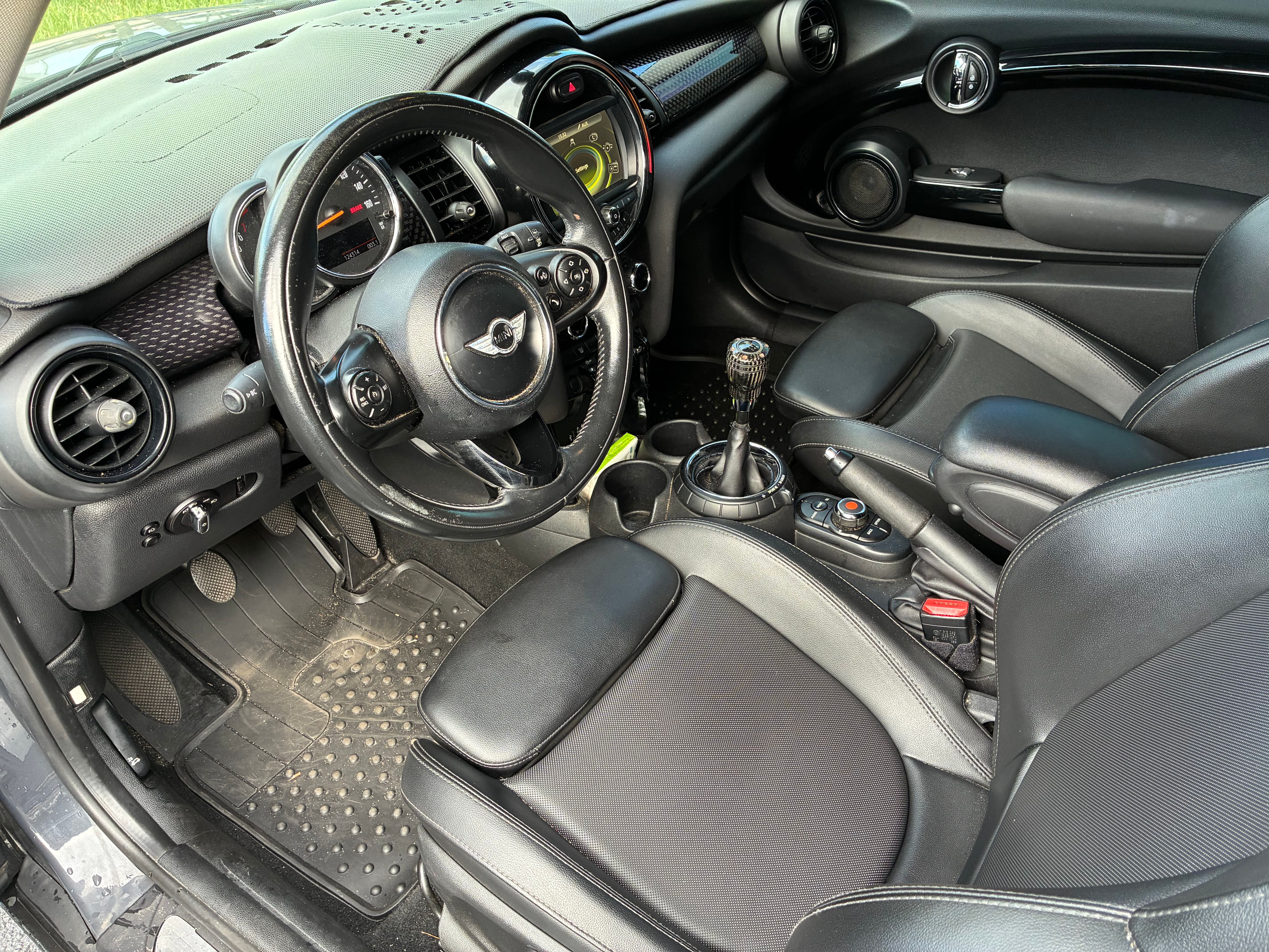 Used 2016 MINI Cooper S w/ Media Package FWD image 11