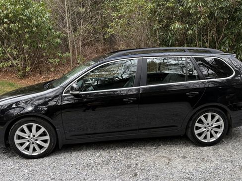 Used 2014 Volkswagen Jetta TDI image 2