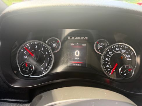 Used 2023 RAM 2500 Big Horn w/ Level 1 Equipment Group AWD/4WD image 10