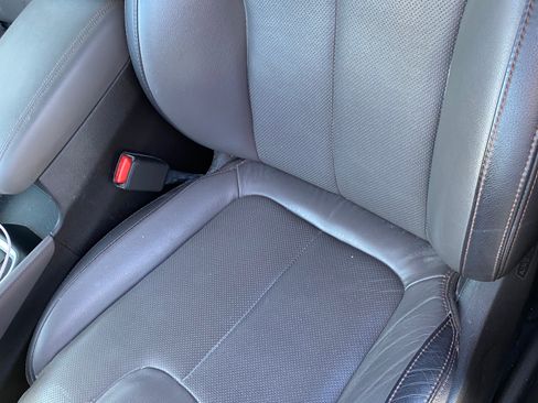 Used 2020 Hyundai Santa Fe Limited w/ Cargo Package image 10