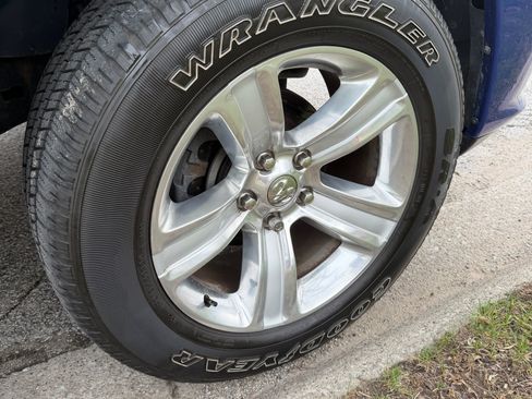 Used 2015 RAM 1500 Sport w/ Convenience Group AWD/4WD image 13