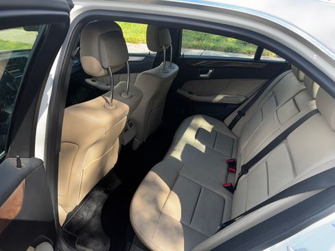 Used 2011 Mercedes-Benz E 350 Sedan image 8