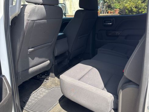 Used 2016 GMC Sierra 2500 SLE w/ SLE Preferred Package image 16