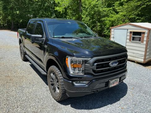 Used 2022 Ford F150 XLT w/ Equipment Group 302A High AWD/4WD image 5