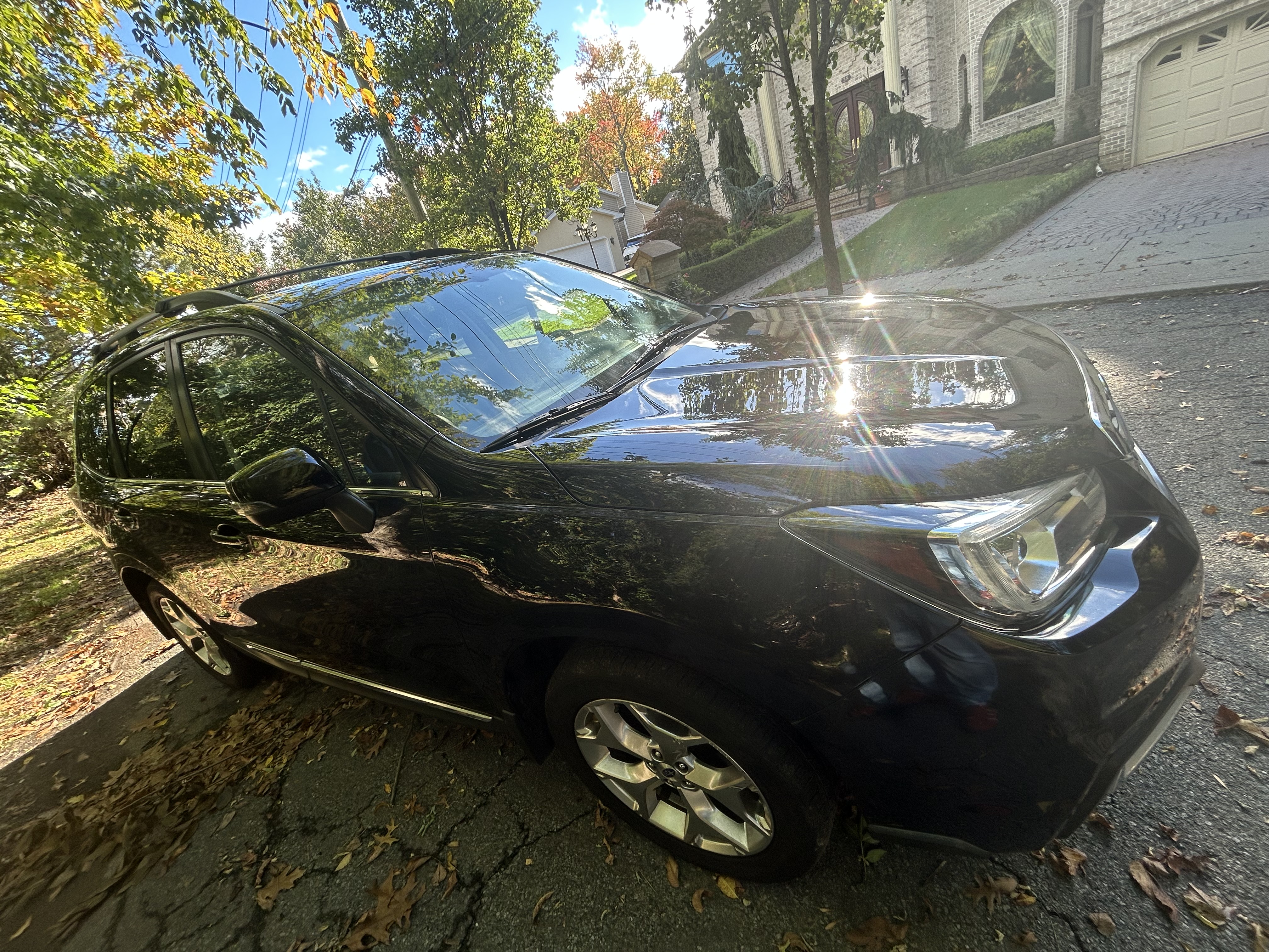 Used 2017 Subaru Forester 2.5i Touring AWD/4WD image 14