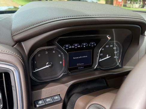 Used 2021 GMC Sierra 2500 Denali w/ Denali Ultimate Package AWD/4WD image 6