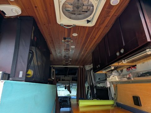 Used 2018 Nissan NV 2500 SV w/ Navigation Package image 8