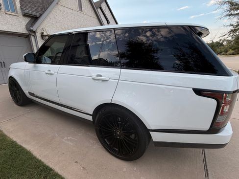 Used 2013 Land Rover Range Rover Supercharged AWD/4WD image 5