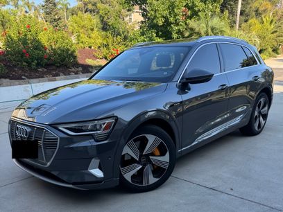 Used 2019 Audi e-tron Prestige w/ Prestige Package