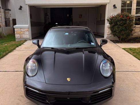 Used 2024 Porsche 911 Carrera S image 2