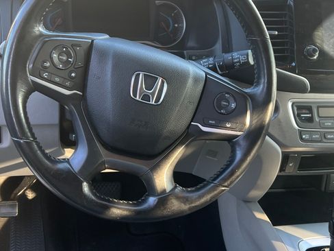 Used 2019 Honda Pilot EX-L image 13
