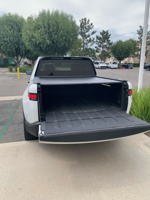 Used 2022 Rivian R1T Launch Edition AWD/4WD image 2