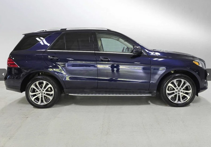 Used 2019 Mercedes-Benz GLE 400 4MATIC image 12