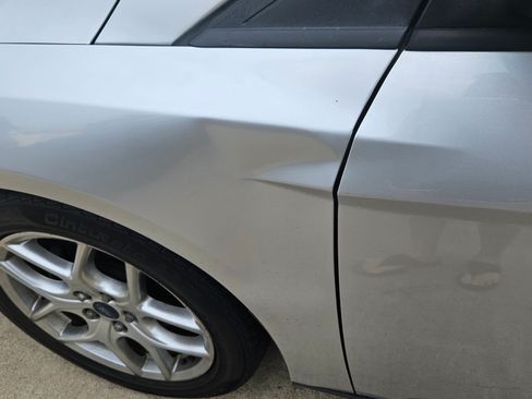 Used 2015 Ford Focus SE w/ Equipment Group 201A image 15