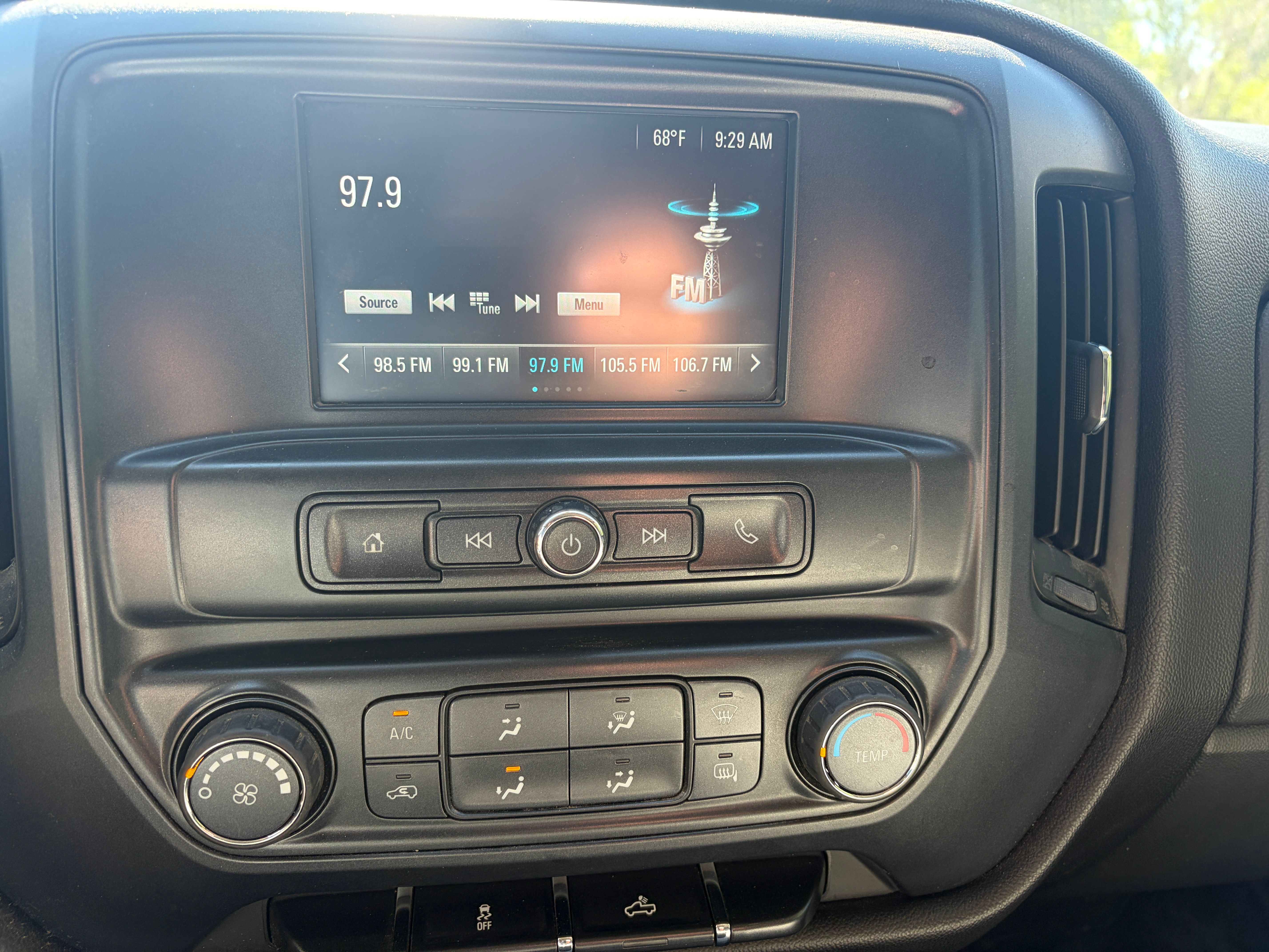 Used 2017 Chevrolet Silverado 1500 W/T w/ Trailering Package AWD/4WD image 16