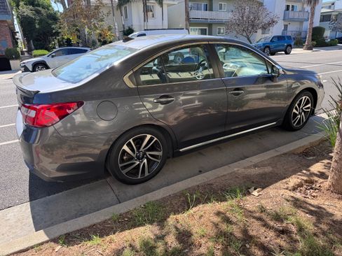 Used 2019 Subaru Legacy 2.5i Sport AWD/4WD image 6