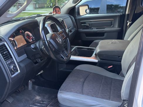 Used 2019 RAM 1500 Lone Star RWD image 9