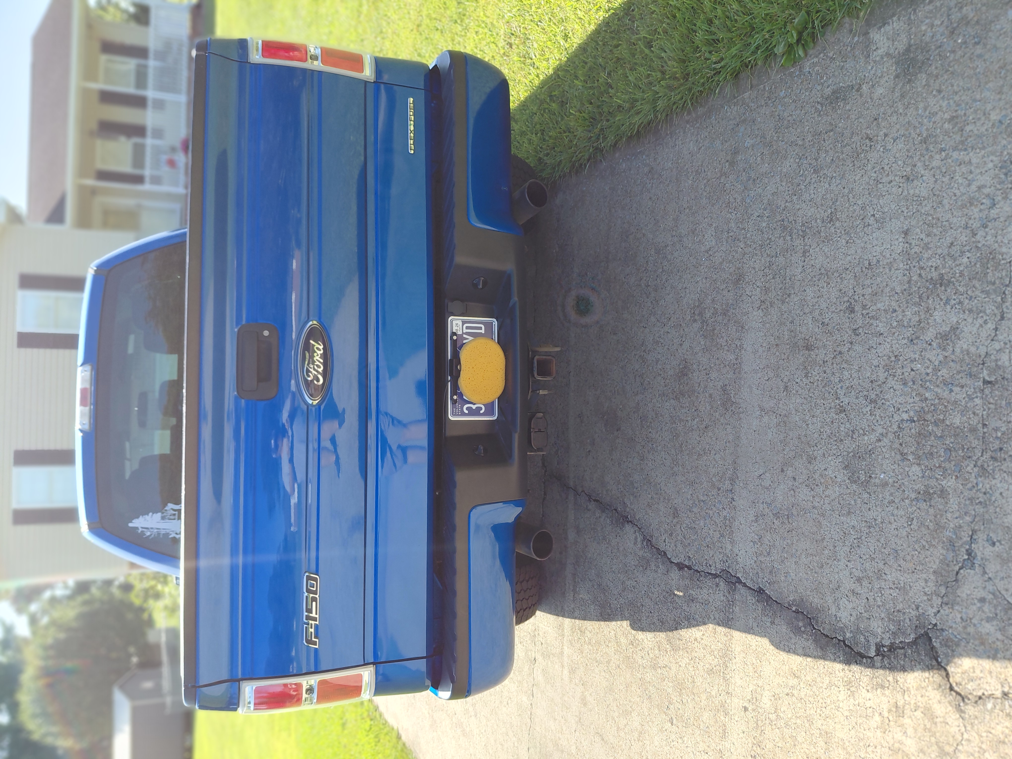Used 2013 Ford F150 STX w/ Mid Equipment Group AWD/4WD image 8