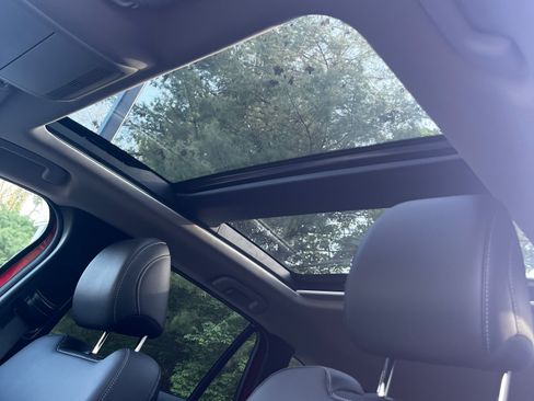 Used 2024 MAZDA CX-50 AWD 2.5 S w/ Premium Package image 19