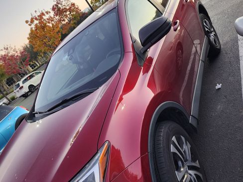 Used 2018 Toyota RAV4 LE w/ All Weather Liner Package image 5