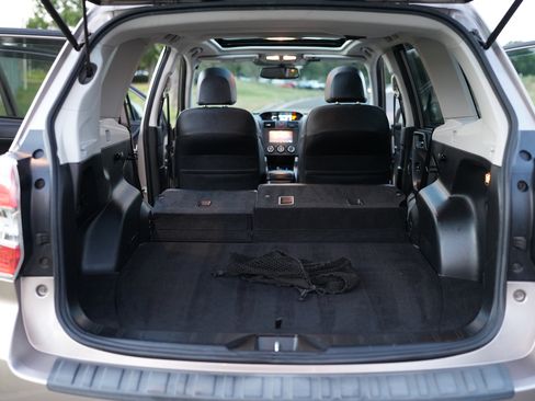 Used 2015 Subaru Forester 2.5i Touring w/ Popular Package #2 AWD/4WD image 22