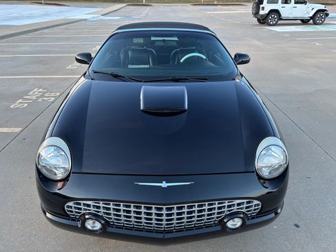 Used 2004 Ford Thunderbird RWD image 13