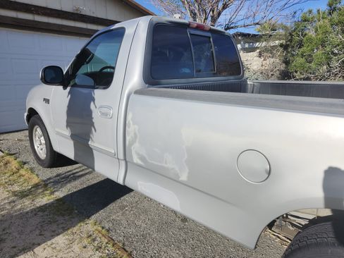 Used 2001 Ford F150 2WD Regular Cab image 6