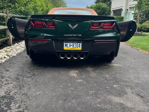 Used 2014 Chevrolet Corvette Stingray Convertible w/ 3LT Preferred Equipment Group RWD image 19