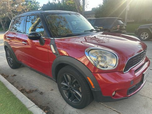 Used 2013 MINI Cooper Countryman S FWD image 4