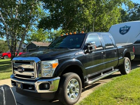 Used 2016 Ford F250 Lariat w/ Chrome Package AWD/4WD image 5