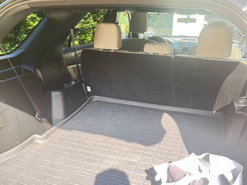 Used 2019 Ford Explorer 4WD image 12