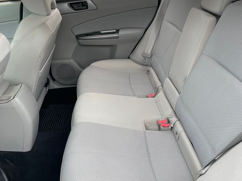 Used 2011 Subaru Forester 2.5X AWD/4WD image 7