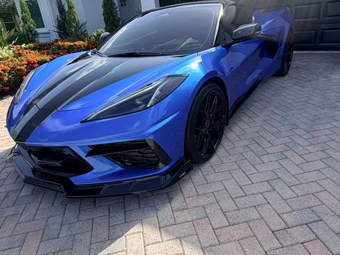 Used 2024 Chevrolet Corvette Stingray Premium Conv w/ Z51 Performance Package RWD image 28