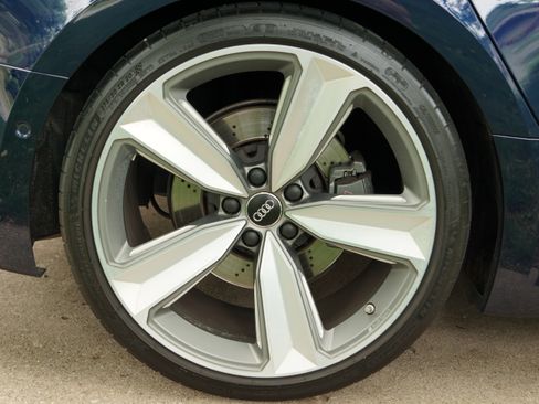 Used 2019 Audi RS 5 Sportback w/ Dynamic Plus Package AWD/4WD image 17