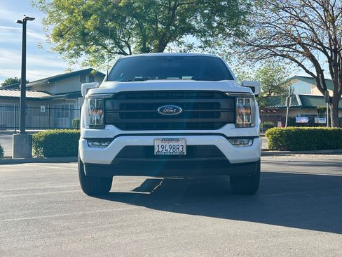 Used 2022 Ford F150 Lariat w/ Max Trailer Tow Package image 2