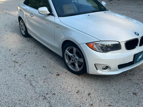 Used 2013 BMW 128i Convertible RWD image 5