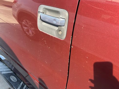 Used 2010 Ford F150 XLT image 8