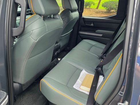 Used 2025 Toyota Tacoma 4x4 Double Cab Hybrid image 18