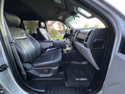 Used 2019 Ford F150 XLT w/ Trailer Tow Package image 13