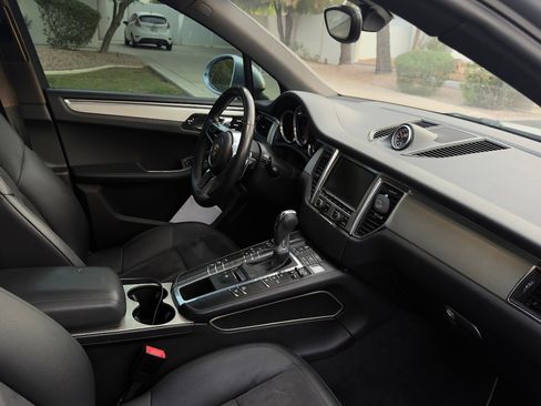 Used 2015 Porsche Macan S AWD/4WD image 16
