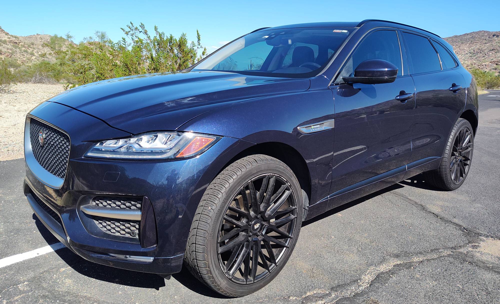 Used 2017 Jaguar F-PACE R-Sport AWD/4WD image 6