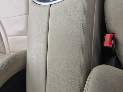 Used 2018 Mercedes-Benz C 300 C 300 4MATIC Sedan 4D image 30